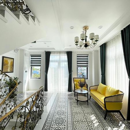 Paris Hotel & Cafe Vĩnh Long Buitenkant foto